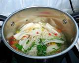 Chicken Instant Noodle Soup recipe step 3 photo