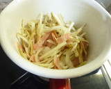 A picture of step 3 of Burdock Root Consomme Soup.