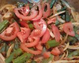 A picture of step 4 of Bhindi masala.
