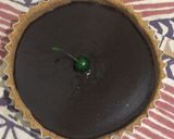 Foto langkah ke 8 dari resep Unbaked Marie Chocolatos Pie.