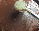 A picture of step 4 of Moong dal cheela.