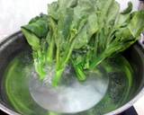 Chinese Brocoli With Garlic And Parsley Soy Sauce recipe step 1 photo