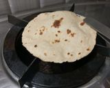ઘીવાળી ભાખરી (Gheewali Bhakhri Recipe in Gujarati) રેસીપી સ્ટેપ4ફોટો