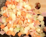 A picture of step 7 of Thick Clam Chowder.