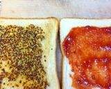 A picture of step 3 of BLT Egg Sandwich.