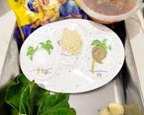 Foto langkah ke 1 dari resep Nasi Daun Jeruk mudah dan nikmat.