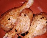 Foto del passaggio 4 della ricetta Dolce nero con fusi di pollo al vincotto d'uva e mandorle