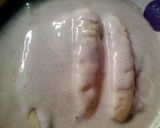 A picture of step 2 of Bananapan Chocolate.