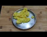 A picture of step 4 of Instant Kesar Mawa Modak.