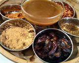 A picture of step 1 of Imli or khajoor ki chutney.