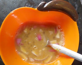 A picture of step 3 of Triangular fried yam.