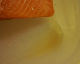 A picture of step 4 of Salmon Donburi (Salmon rice bowl).