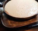 Foto del paso 3 de la receta: Pay de queso con glaseado de mango en sartén