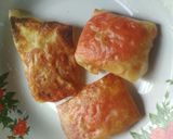 Foto langkah ke 5 dari resep Martabak Mie pedas.