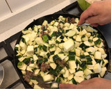 Foto del paso 6 de la receta: Guiso de zapallitos con carne molida