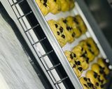 A picture of step 21 of Chocolate chips cookies.