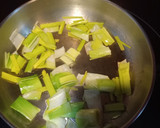 Foto del paso 2 de la receta: Crema de calabacín y puerro