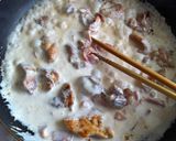 A picture of step 3 of Satoimo (Taro Root) and Chicken in Cream Sauce.