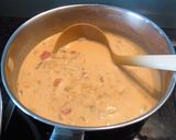 A picture of step 4 of Addictive Tomato Cream Stew with Shrimp.