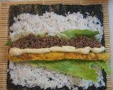 A picture of step 3 of Everyone Loves This! Mayonnaise Soboro Sushi Rolls.