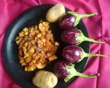 वांगे, बटाटा, कोलंबी तवा भाजी (vanga batata kolambi tawa bhaji recipe in marathi) रेसिपी स्टेप 5 फोटो