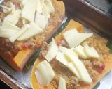 Foto del paso 5 de la receta: Calabacín relleno de carne cebolla y morrón