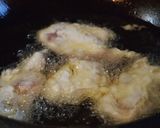A picture of step 5 of Mentsuyu-seasoned Chicken Tempura.