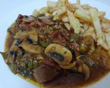 Foto del paso 5 de la receta: Añejo de ternera en salsa Española