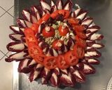 Une image de l'étape 9 de Salade d endives rouges et tomates au thon.