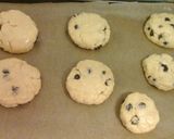 A picture of step 9 of Irmgards Raisin Vanilla Scones ☺.