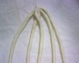 A picture of step 6 of Christmas Wreath Made From Bread.