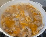Foto del passaggio 5 della ricetta Ossibuchi alla Milanese (con Gremolata)