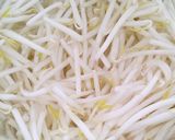 A picture of step 5 of Shabu Shabu Pork and Ramen Noodle Salad.