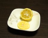 A picture of step 1 of Whole Yuzu Tea.