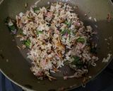 Foto langkah ke 4 dari resep Nasi Goreng Kecombrang Teri Medan.