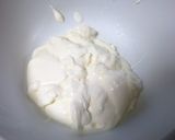 A picture of step 1 of Strained Yogurt Banana and No-bake Cheese Mousse.