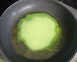 Foto langkah ke 4 dari resep Dadar Gulung Kacang Hijau Takaran Sendok.