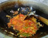 Foto langkah ke 2 dari resep Sambal Goreng Labu Siam & Krecek.