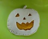 A picture of step 6 of Kabocha Pies for Halloween.
