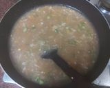 A picture of step 1 of Eggs and veggies corn soup.