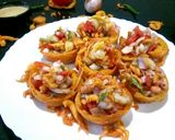 A picture of step 15 of Tomato Bhajia Katoori Chaat.