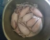 Foto langkah ke 3 dari resep Gulai cumi dan telor.