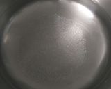 A picture of step 4 of Fruits Kiwi banana chamcham.