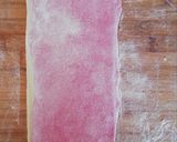 Foto del passaggio 8 della ricetta Ravioli bicolore con i cuoricini, alla crema di formaggio 🌷
