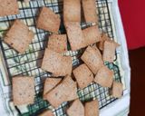 Foto del paso 6 de la receta: Grisines de Queso y Crackers de Semillas