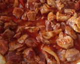 Kolbászos tépett pörkölt recept fázis 2 fotója