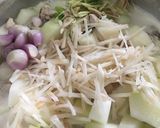 รูปขั้นตอนการทำที่ 2 ของ “ต้มข่าไก่”