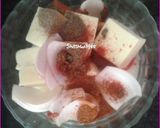 A picture of step 2 of Schezwan paneer tikka.