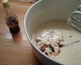 Foto del paso 4 de la receta: Torta invertida de manzana y vainilla. Horno