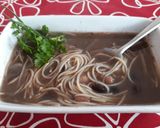 Foto del paso 2 de la receta: Sopita de porotos con cabello de Ángel. 😇